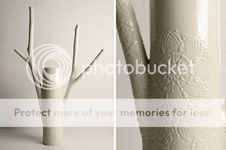 Rozen Vases by Marre Moerel