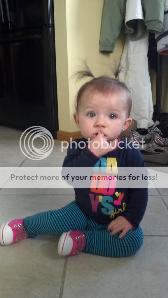 I cant stand the cuteness some days... 2012-02-05_11-26-02_421